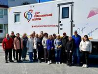 Передвижная поликлиника начала работу в удаленных сельских поселениях Югры в весенне-летний период