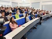 Николай Ташланов организовал серию лекций о ЗОЖ для студентов столицы Югры