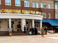 Николай Ташланов поздравил кадетов Ханты-Мансийска с началом учебного года