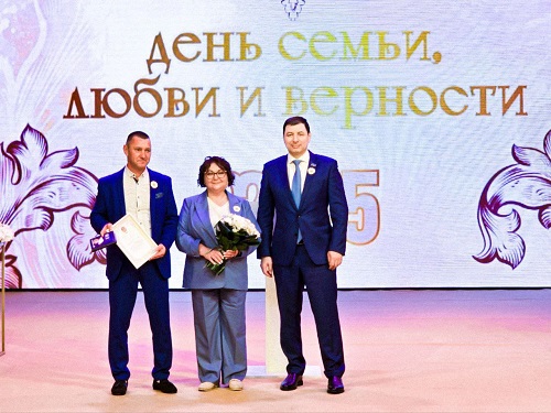 Николай Ташланов: «Чем больше крепких и дружных семей, тем сильнее и счастливее становится наше общество»